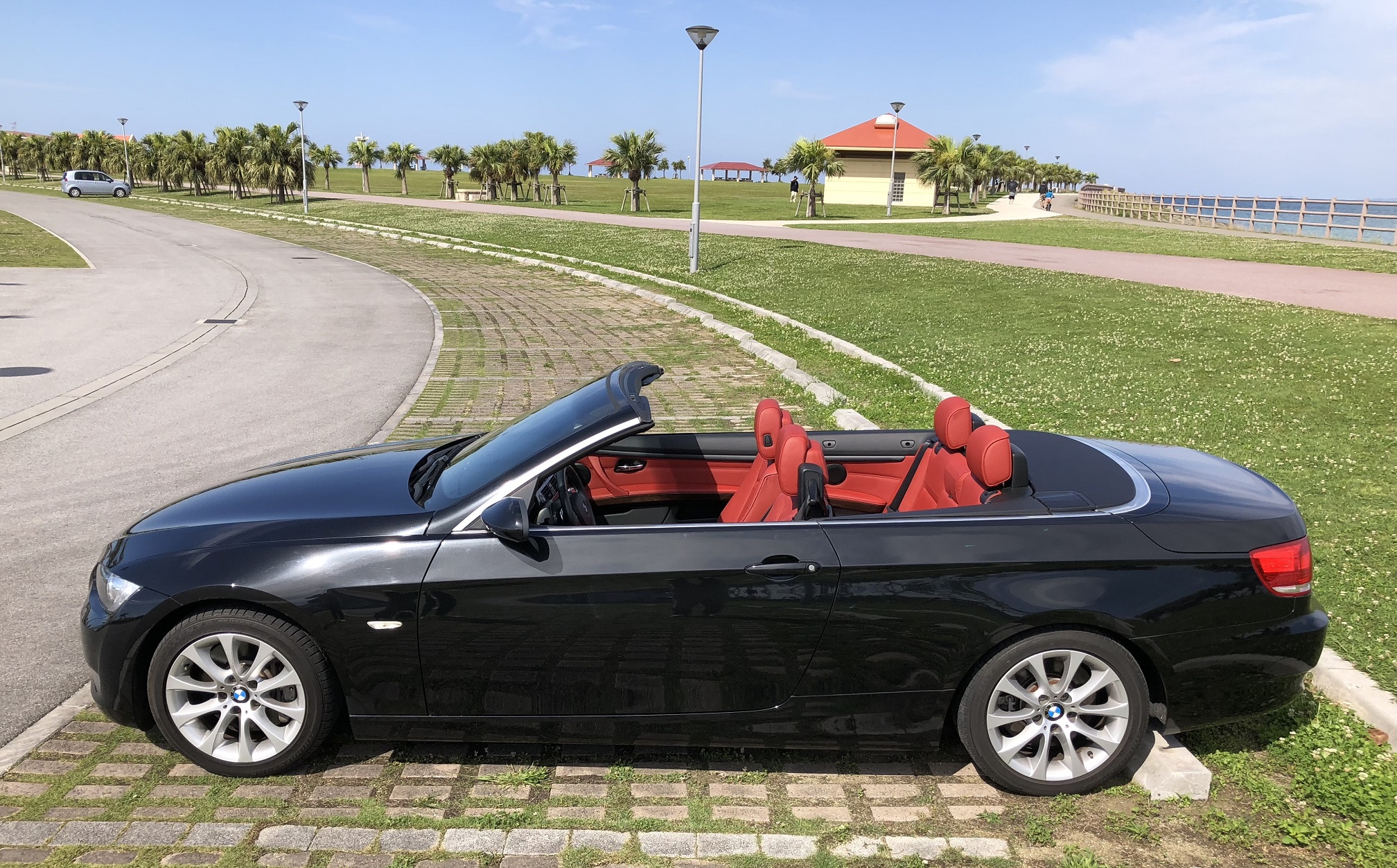 Bmw335i Cabriolet レンタカー詳細